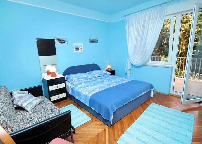 Apartment Apartments By The Sea Dramalj, Crikvenica - 2387